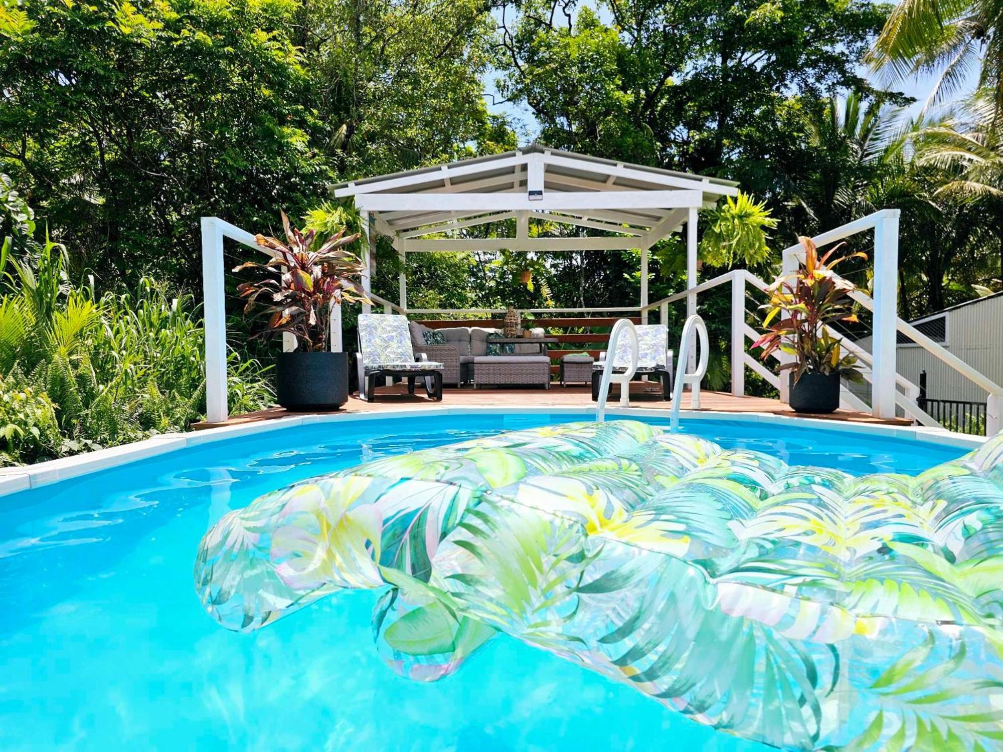 Alena Star House, Eco Retreat With Pool, Prime Position Holiday home